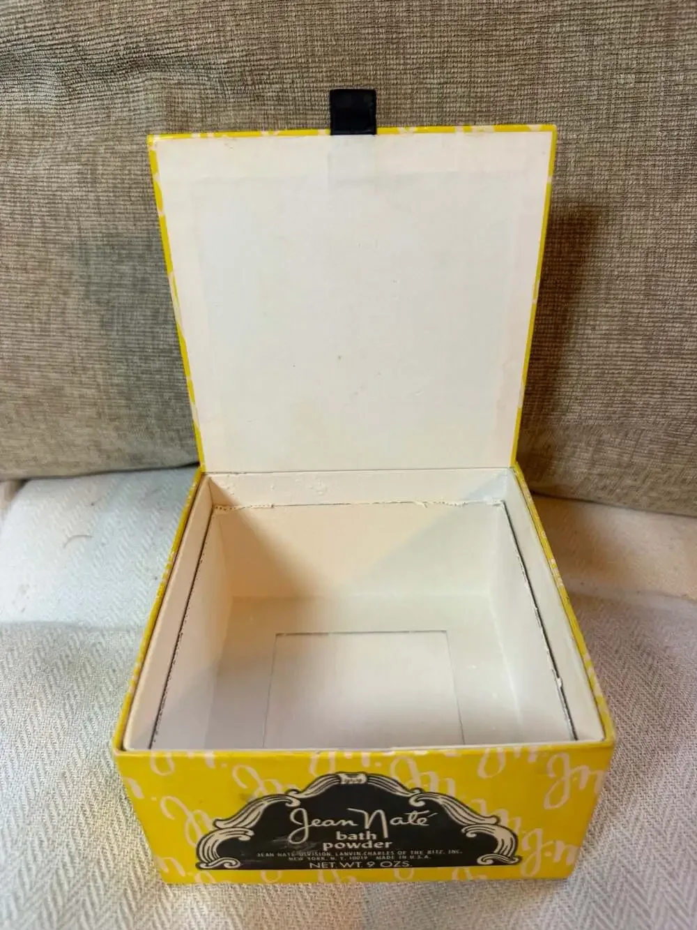 Vintage Jean Nate Bath Powder Box 9 Ounces Lanvin-Charles of the Ritz EMPTY